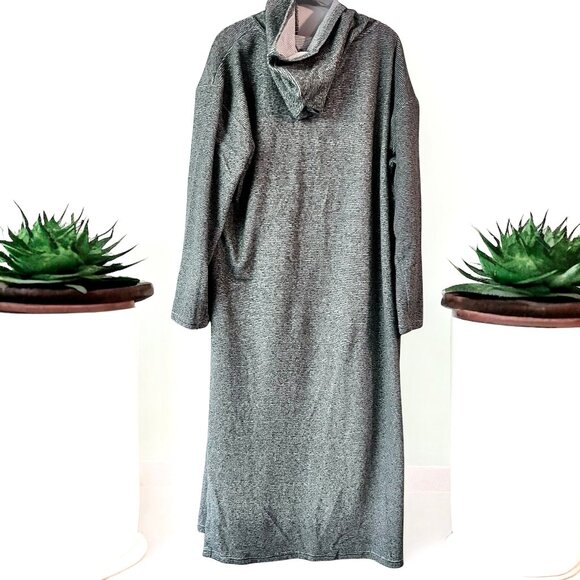 Amanda Stewart Long Robe With Hood Front Zipper Pockets Womens size large - Picture 3 of 12